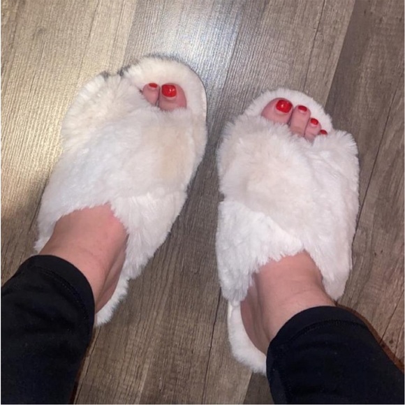 Stars Above Faux Fur Slippers Cross Slip On Soft Furry Teddy Comfy Cozy - Picture 11 of 12